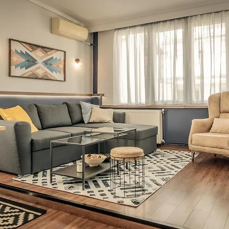 Апартаменты Poseidon's On White Tower Midas