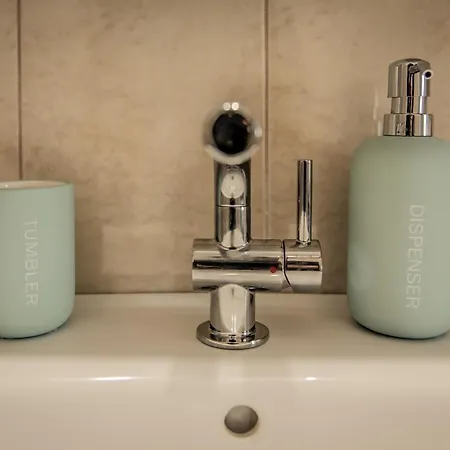 Poseidon's On White Tower Midas *