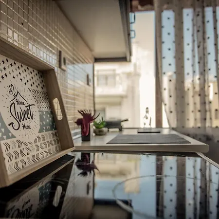 Poseidon's On White Tower Midas Tessalónica