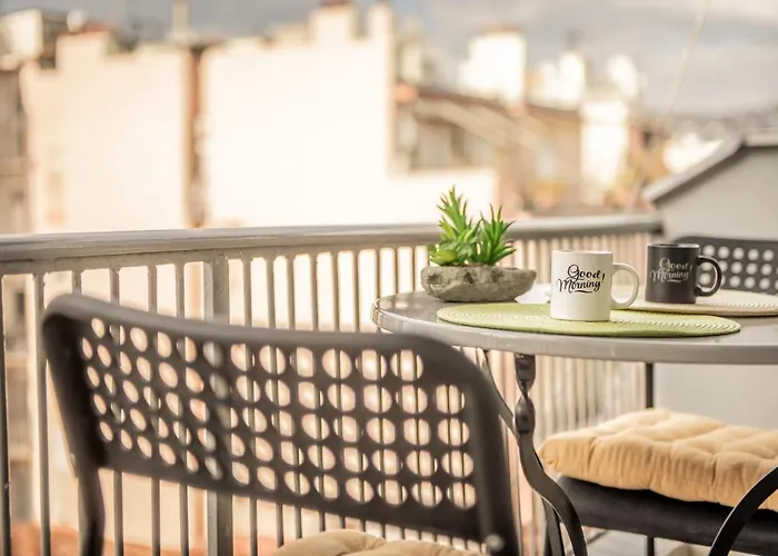 Poseidon's On White Tower Midas 公寓